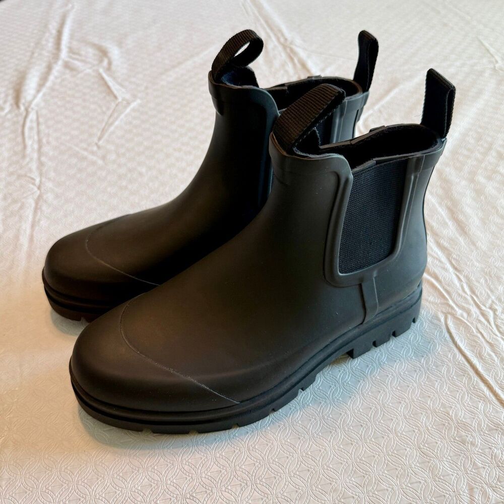 Everlane Black Rubber Chelsea Rain Boots with Pull Tabs Size 5.5 Womens